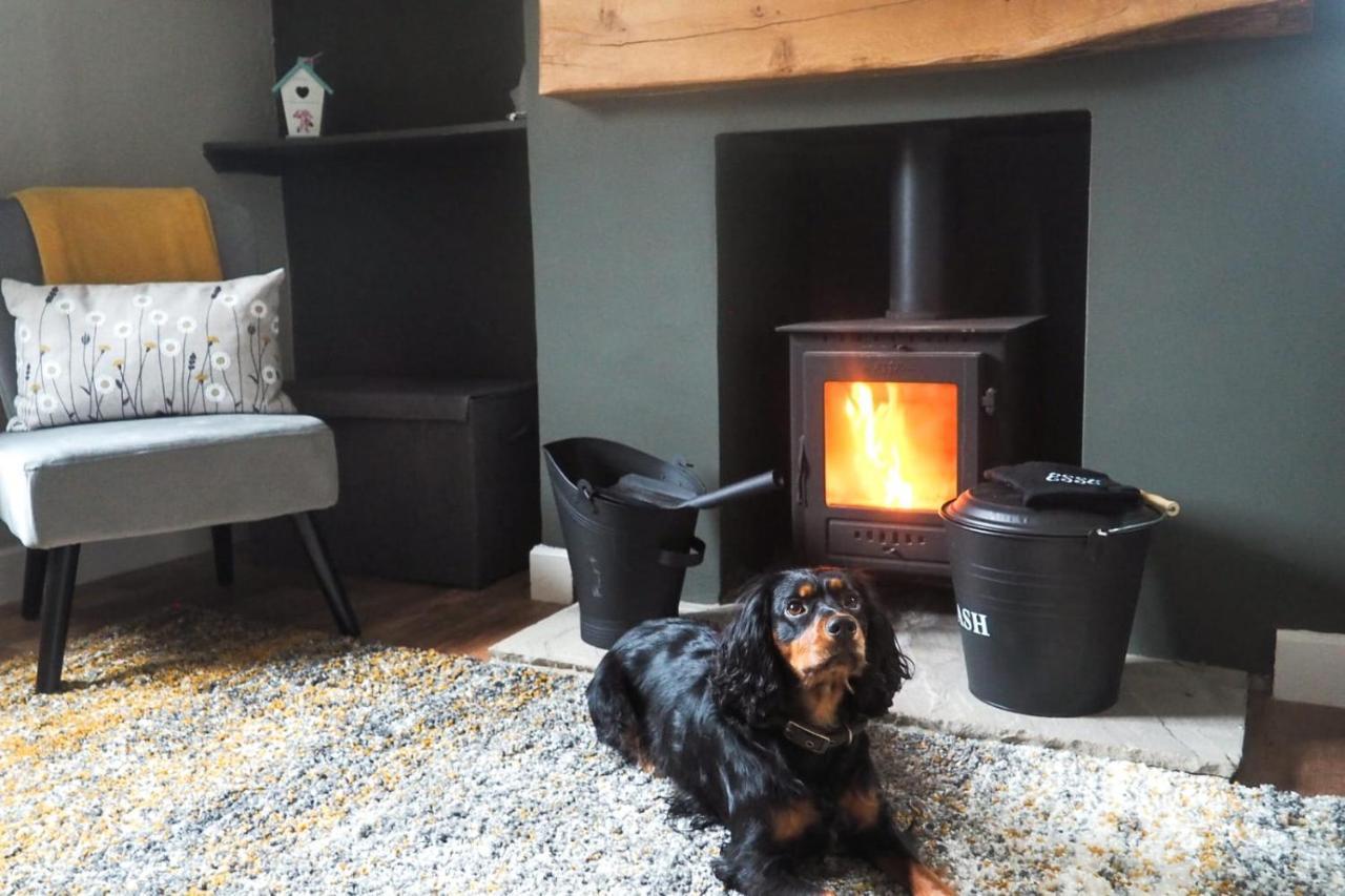 Large Cottage, Beach, Pubs Shops, Netflix, Bbq, Dog Friendly 헌맨비 외부 사진
